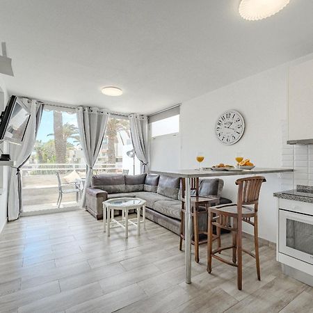 Primavera Tranquil Retreat 2-Bedroom Apartment With Balcony, Garden View & Fiber Wifi Arona  Exterior photo
