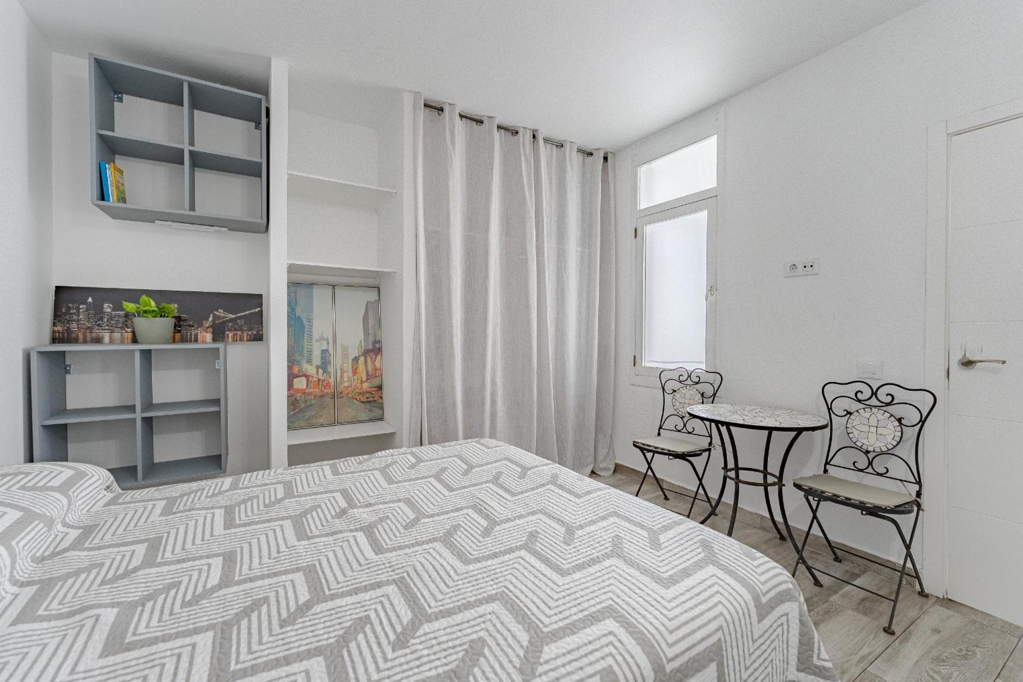 Primavera Tranquil Retreat 2-Bedroom Apartment With Balcony, Garden View & Fiber Wifi Arona  Exterior photo