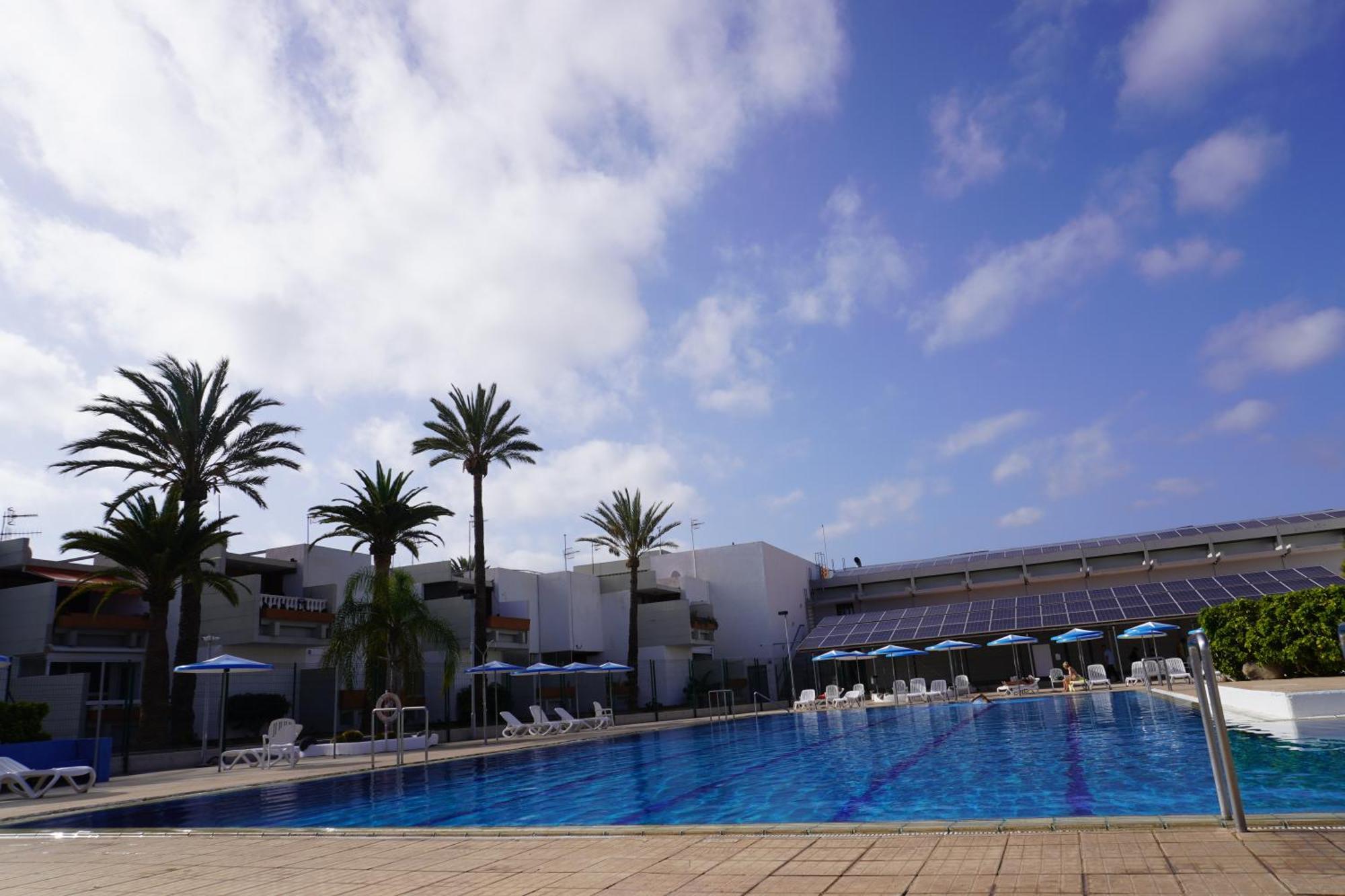 Primavera Tranquil Retreat 2-Bedroom Apartment With Balcony, Garden View & Fiber Wifi Arona  Exterior photo